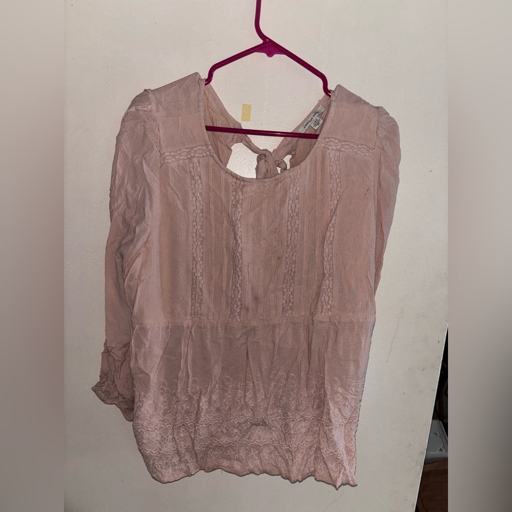 Used: Women’s Large American Eagle Peplum Mid-Sleeve Top (Large)